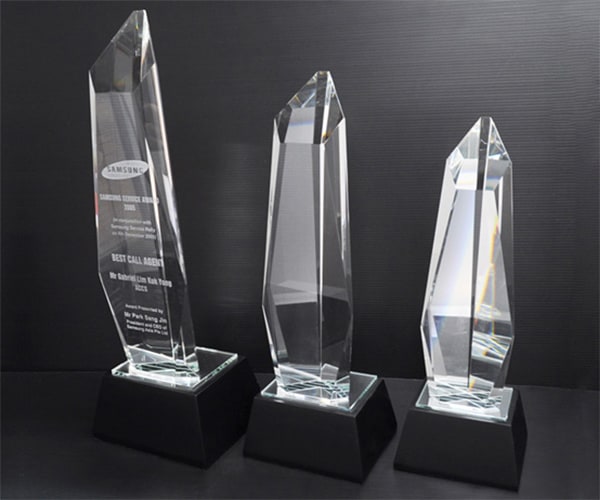 Crystal Trophies ALCR0013 – Crystal Award | Buy Online at Trophy-World Malaysia Supplier