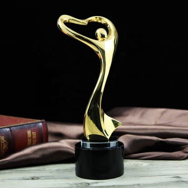 Golden Awards ALGT0017 – Golden Award | Buy Online at Trophy-World Malaysia Supplier
