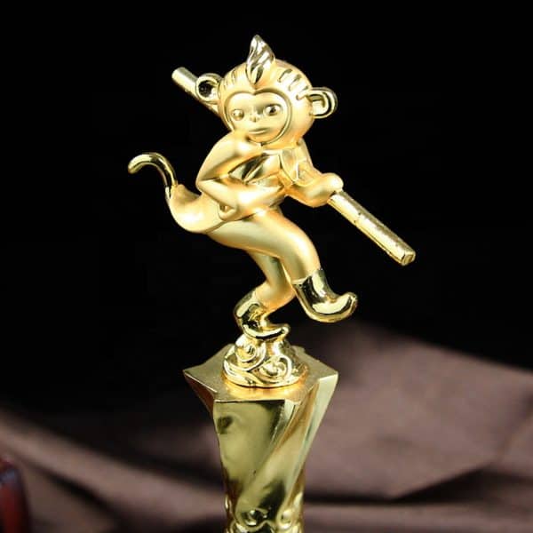 Golden Awards ALGT0024 – Golden Award | Buy Online at Trophy-World Malaysia Supplier